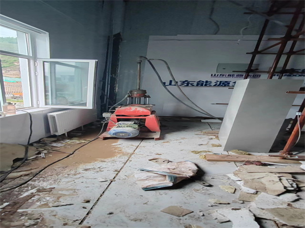 关岭地基基础下沉墙体裂缝加固注浆顶升施工